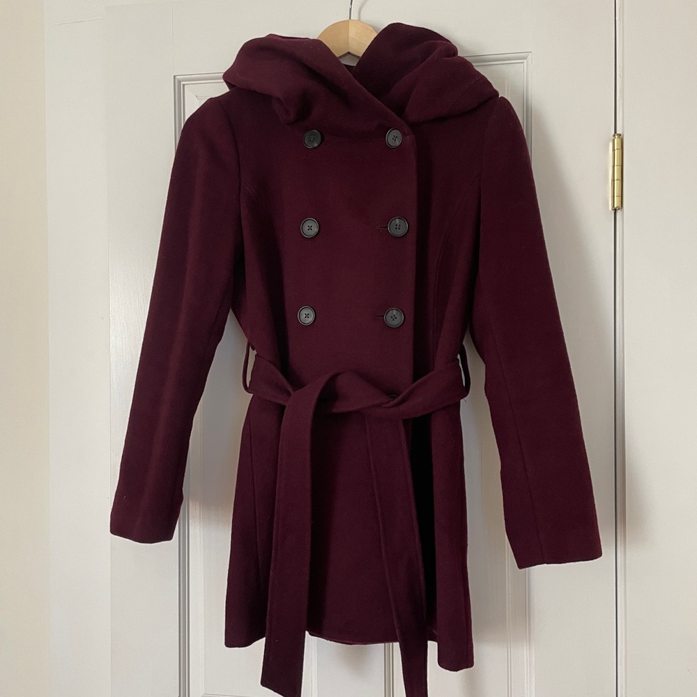 Banana Republic Double Breasted Wool Blend Wrap Coat in Burgundy Petite M